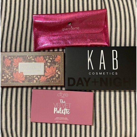 New Makeup Bundle and Brushes - Picture 1 of 6